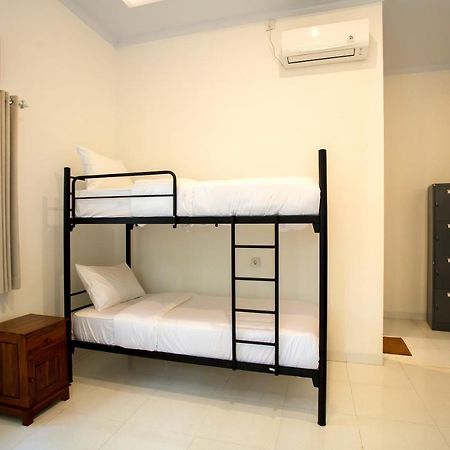 The Puncak Santhi Inn Batununggul エクステリア 写真