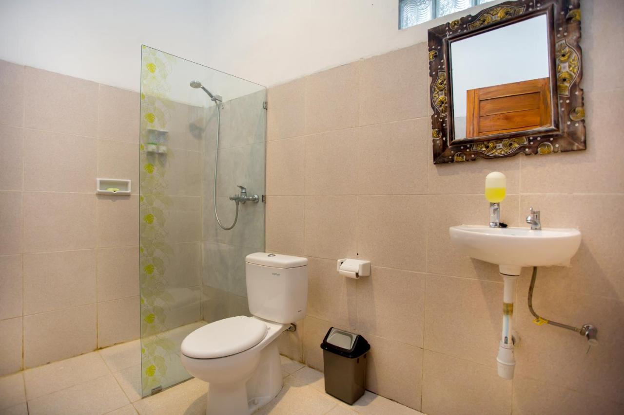 The Puncak Santhi Inn Batununggul エクステリア 写真