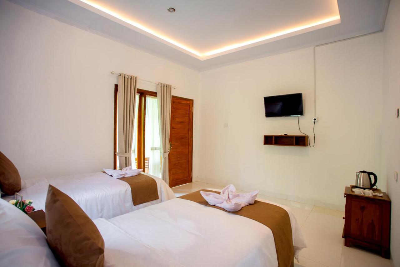 The Puncak Santhi Inn Batununggul エクステリア 写真