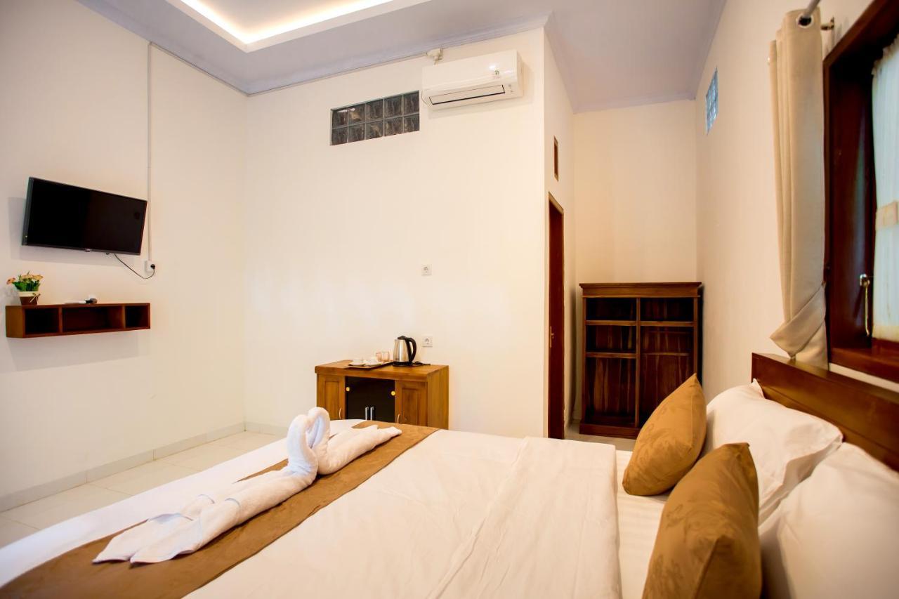 The Puncak Santhi Inn Batununggul エクステリア 写真