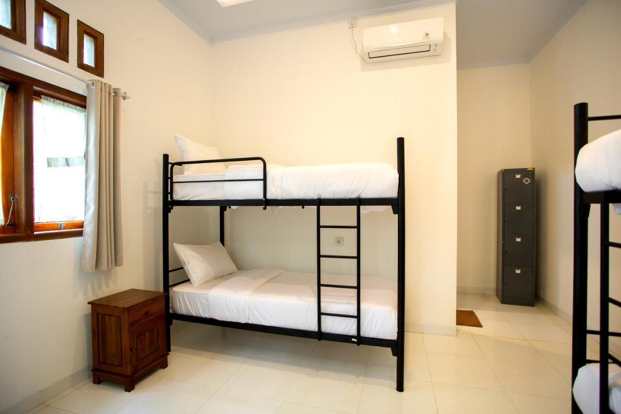 The Puncak Santhi Inn Batununggul エクステリア 写真